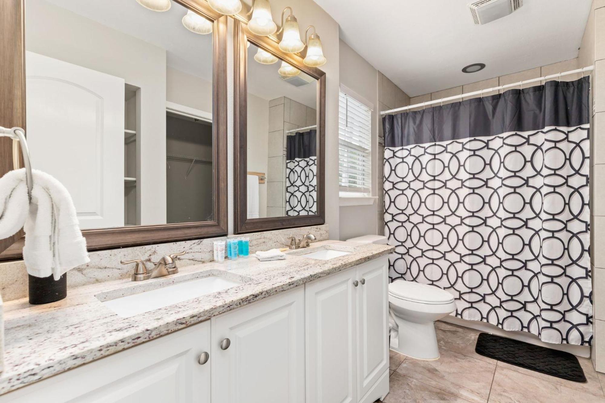 Spacious 4 Bedroom With Pool-Minutes To Seaworld And Lackland Afb San Antonio Zewnętrze zdjęcie